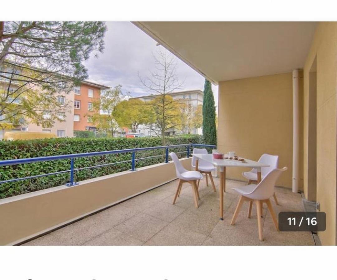 Grand Noble - Blagnac Apartman Kültér fotó
